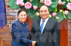 Premier vietnamita recibe a la presidenta de la Asamblea Nacional de Laos   