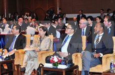 Continúa en Vietnam reunión de alto nivel de ONU sobre comercio y transporte 