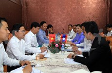 Vietnam y Laos robustecen cooperación juvenil