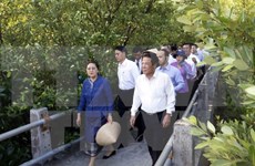 Presidenta parlamentaria de Laos concluye visita a Vietnam 