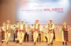 Intensifican cooperación cultural-artística entre Vietnam y Rumanía