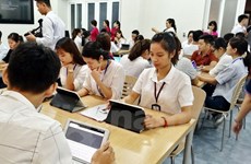 Samsung apoya a Vietnam en formación de recursos humanos en tecnología informativa 