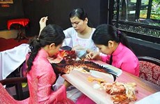 Festival en provincia vietnamita preserva oficios tradicionales  