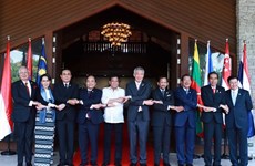 Vietnam exhorta a aumentar cooperación comercial en ASEAN