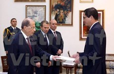 Presidente libanés desea fortalecer relaciones con Vietnam
