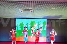  Vietnamitas en Rusia realizan programa benéfico a favor de niños desfavorecidos