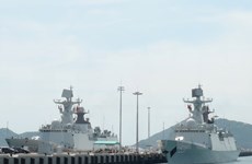 Flotilla de la Armada de China visita puerto marítimo de Ho Chi Minh