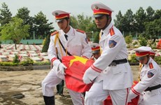Entierran restos de mártires vietnamitas caídos en Laos