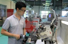 Arranca construcción de primera fábrica de componentes electrónicos en Phu Yen