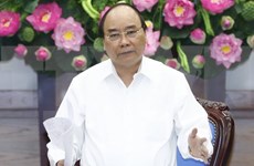 Premier vietnamita pide aumentar asistencia a empresas  
