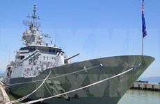 Buque australiano HMAS Ballarat visita Da Nang