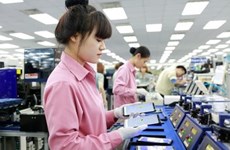 Exportación vietnamita de teléfonos móviles mantiene su ritmo gracias a empresas de IED 