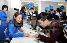 Estudiantes vietnamitas y foráneos intercambian conocimientos sobre ciudades inteligentes