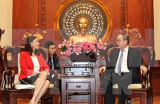 Ciudad Ho Chi Minh impulsa cooperación con Intel en formación de personal calificado