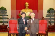 Vietnam fortalece nexos con partido gobernante de Singapur