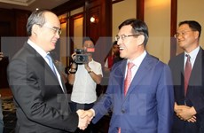 Samsung ayuda a empresas vietnamitas a participar en cadena de suministro global