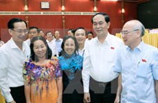 Presidente vietnamita ratifica ante electores compromiso con lucha anticorrupción  