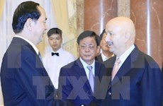 Presidente de Vietnam recibe a expresidente mexicano Carlos Salinas de Gortari 
