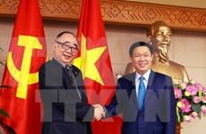 Vietnam busca medidas para el desarrollo económico nacional y regional