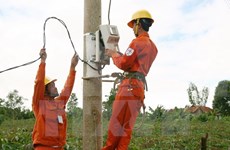Todas las comunas en Altiplanicie Occidental de Vietnam tienen acceso a electricidad