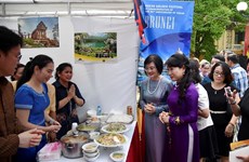 Festival Áurea marca aniversario 50 de la fundación de ASEAN