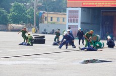 Vietnam realiza simulacro contra terrorismo para garantizar seguridad de APEC 2017