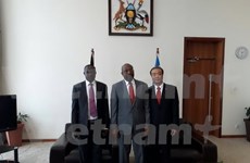 Uganda desea desarrollar nexos con Vietnam 