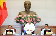 Gobierno vietnamita analiza situación económica de primeros nueve meses de 2017