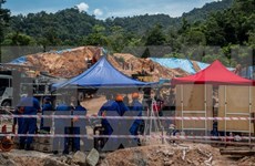 Malasia: 11 personas muertas y desaparecidas en deslizamiento de tierra