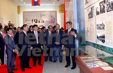Exposición fotográfica resalta nexos de amistad Vietnam-Laos