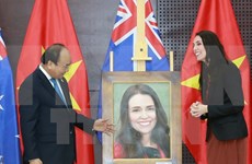 APEC 2017: premieres vietnamita y neozelandesa abogan por intensificar relaciones bilaterales