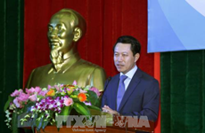 Canciller de Laos visita Academia Diplomática de Vietnam