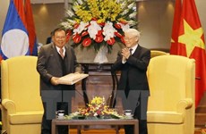 Máximo dirigente de Laos finaliza con éxito su visita a Vietnam