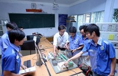 Vietnam y Reino Unido colaboran en educación vocacional 