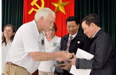 Vietnam reconoce contribuciones a la paz de organización de veteranos estadounidenses                                   