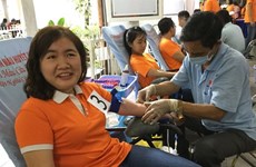 Vietnam rompe nuevo récord de sangre donada en programa “Domingo rojo” 2018