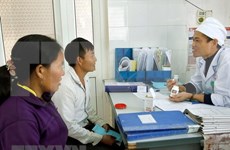 Vietnam mantiene baja tasa de infección por VIH/SIDA