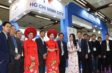 Agencias vietnamitas participan en mayor feria de turismo en la India