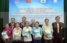 Sudcorea dona 10 mil toneladas de arroz a localidades vietnamitas afectadas de desastres naturales