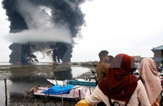 Indonesia declara estado de emergencia por derrame de petróleo