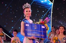 Nguyen Thi Kim Ngoc gana corona de Reina del Mar Global de Vietnam 2018