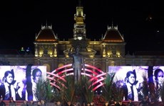 Ciudad Ho Chi Minh celebra Día de Liberación del Sur  