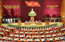 Temas cruciales en el VII pleno del Partido Comunista copan atención en Vietnam