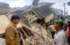 Terremoto de 6,1 grados de magnitud sacude Este de Indonesia 