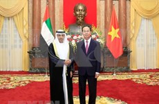  Vietnam se propone fortalecer cooperación con Emiratos Árabes Unidos, Mozambique y Sudcorea 