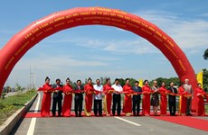 Entra en operación puente Cao Lanh, símbolo de las relaciones Vietnam- Australia