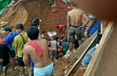 Al menos cinco mineros murieron en deslizamiento de tierra en Indonesia