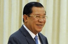 Premier camboyano declara intención de gobernar otros 10 años