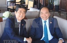Intensa jornada del premier Nguyen Xuan Phuc en la cumbre ampliada del grupo G7 