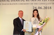 Artista vietnamita nombrada como cónsul honoraria de Rumania en Ciudad Ho Chi Minh